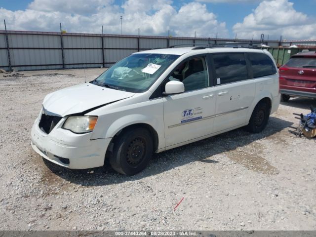 Photo 1 VIN: 2A4RR5D13AR132152 - CHRYSLER TOWN & COUNTRY 