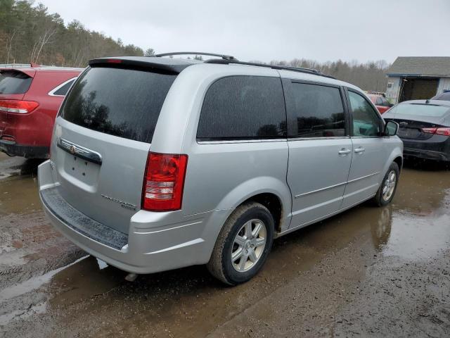 Photo 2 VIN: 2A4RR5D13AR152434 - CHRYSLER TOWN & COU 