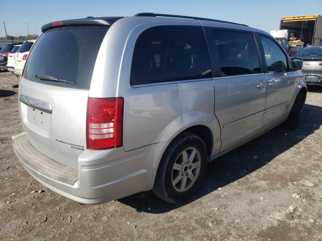 Photo 3 VIN: 2A4RR5D13AR176684 - CHRYSLER TOWN & COU 