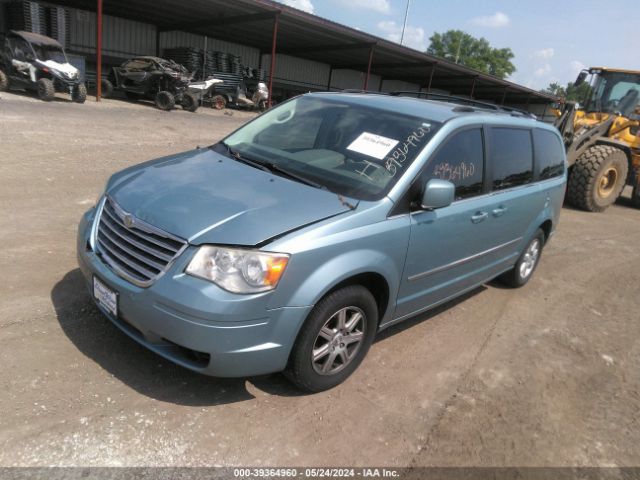 Photo 1 VIN: 2A4RR5D13AR178340 - CHRYSLER TOWN & COUNTRY 