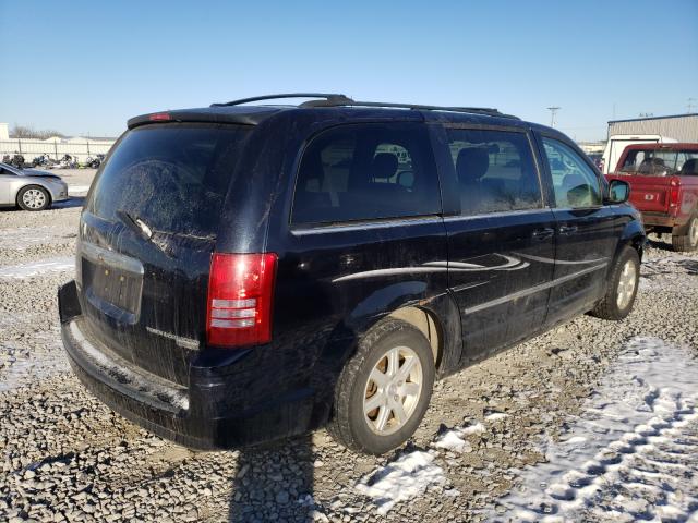 Photo 3 VIN: 2A4RR5D13AR189855 - CHRYSLER TOWN & COU 