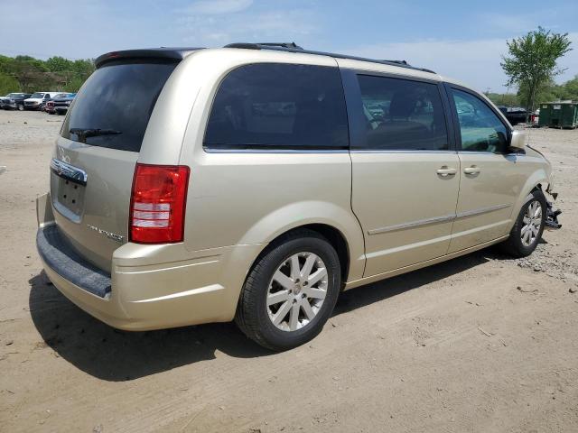 Photo 2 VIN: 2A4RR5D13AR216813 - CHRYSLER MINIVAN 