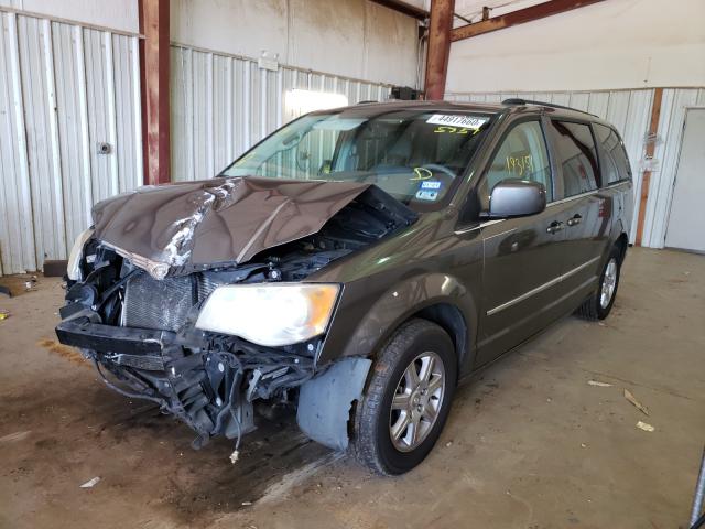 Photo 1 VIN: 2A4RR5D13AR235359 - CHRYSLER TOWN & COU 