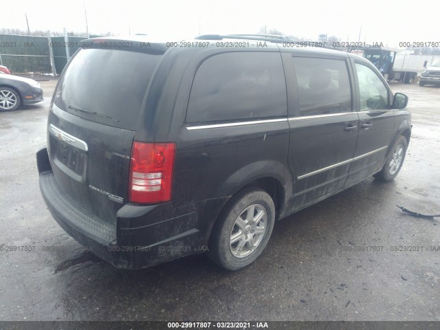 Photo 3 VIN: 2A4RR5D13AR240318 - CHRYSLER TOWN & COUNTRY 