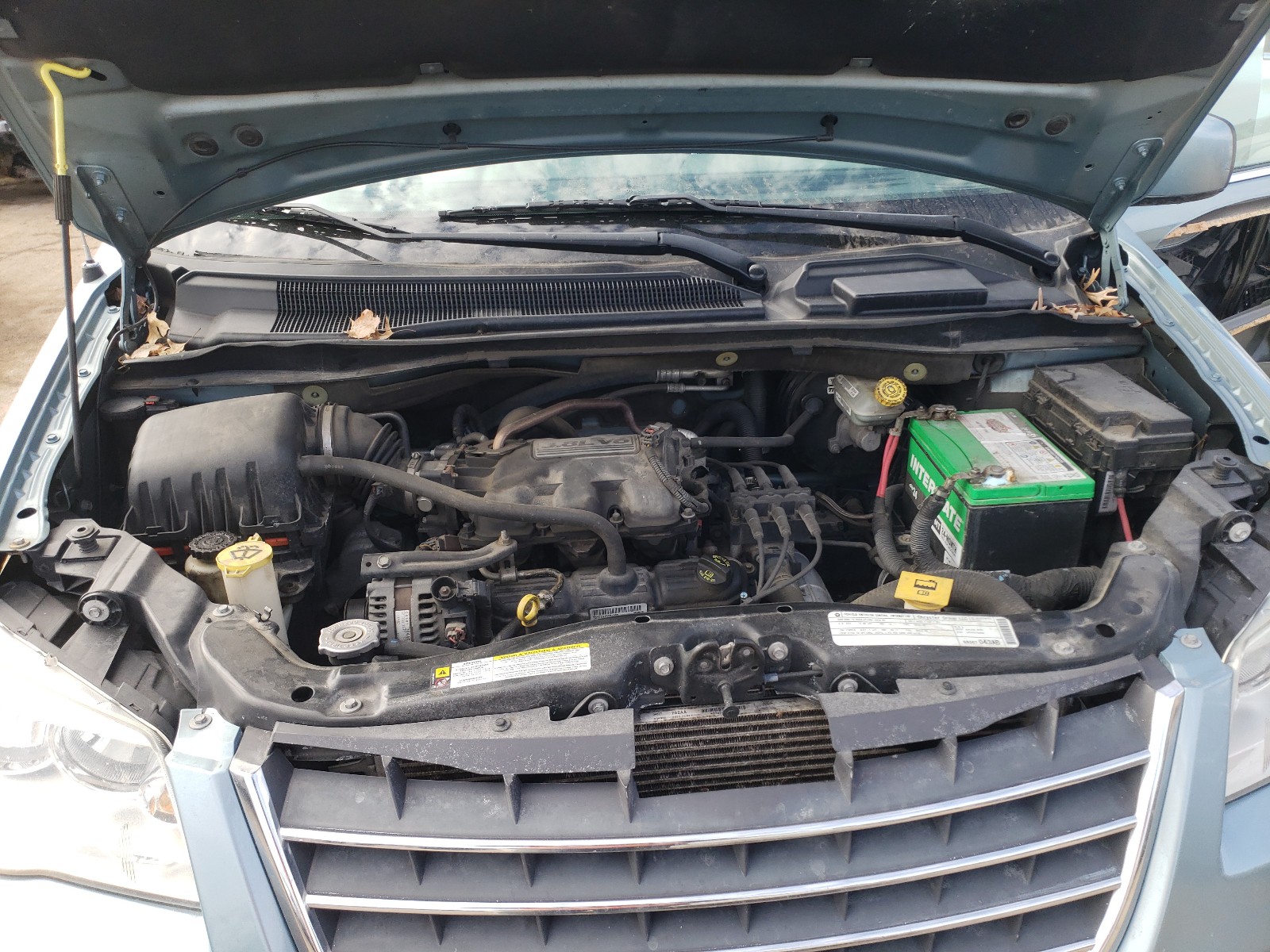 Photo 6 VIN: 2A4RR5D13AR243431 - CHRYSLER TOWN &AMP COU 