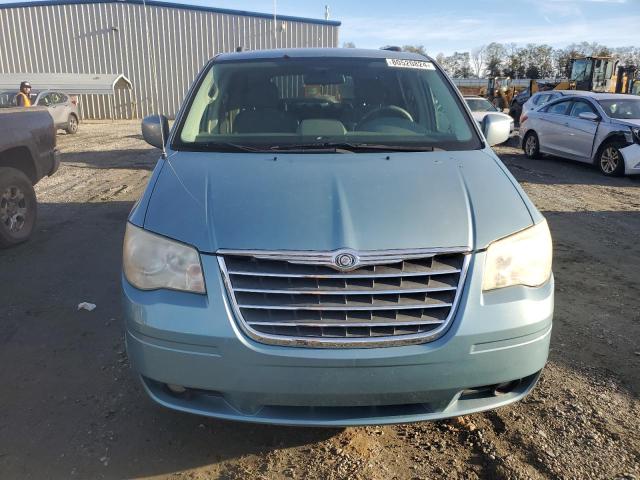 Photo 4 VIN: 2A4RR5D13AR260309 - CHRYSLER TOWN & COU 