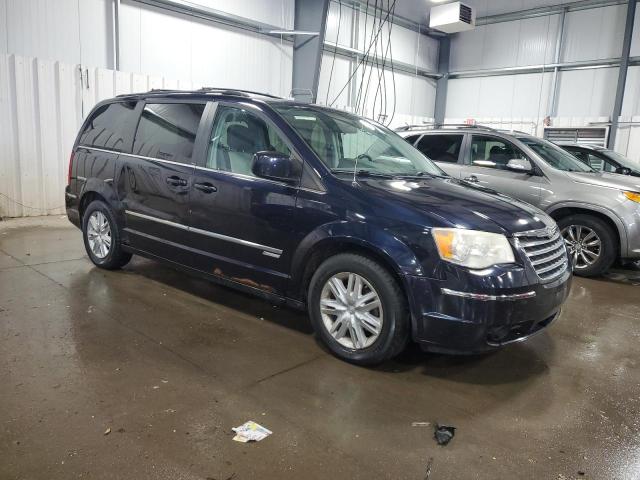 Photo 3 VIN: 2A4RR5D13AR273819 - CHRYSLER MINIVAN 