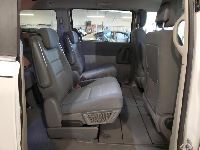 Photo 10 VIN: 2A4RR5D13AR285064 - CHRYSLER MINIVAN 