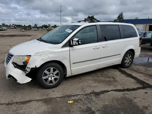 Photo 0 VIN: 2A4RR5D13AR300436 - CHRYSLER TOWN & COU 