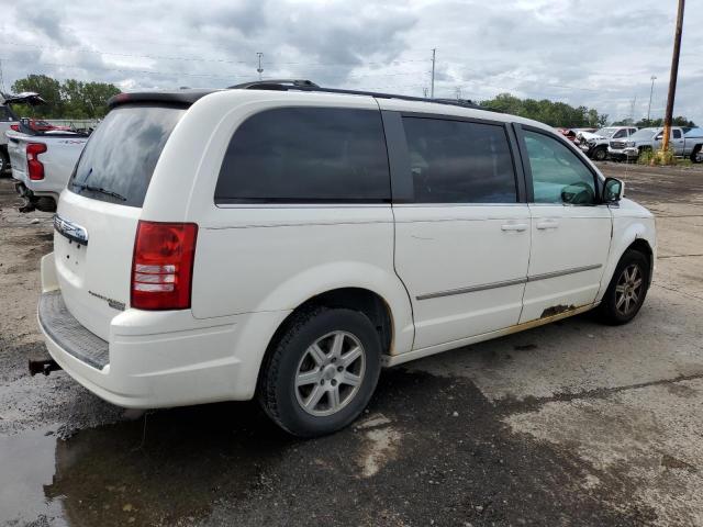 Photo 2 VIN: 2A4RR5D13AR300436 - CHRYSLER TOWN & COU 