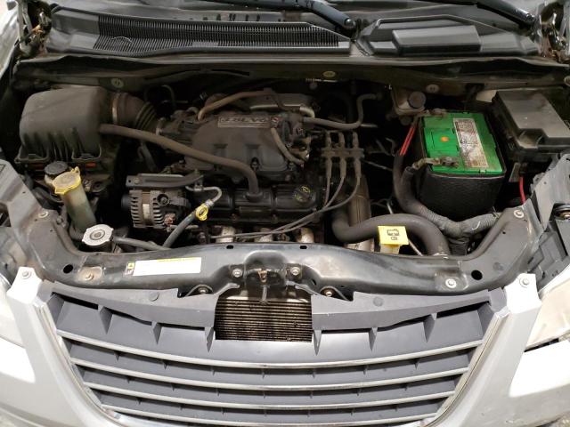 Photo 11 VIN: 2A4RR5D13AR337972 - CHRYSLER MINIVAN 