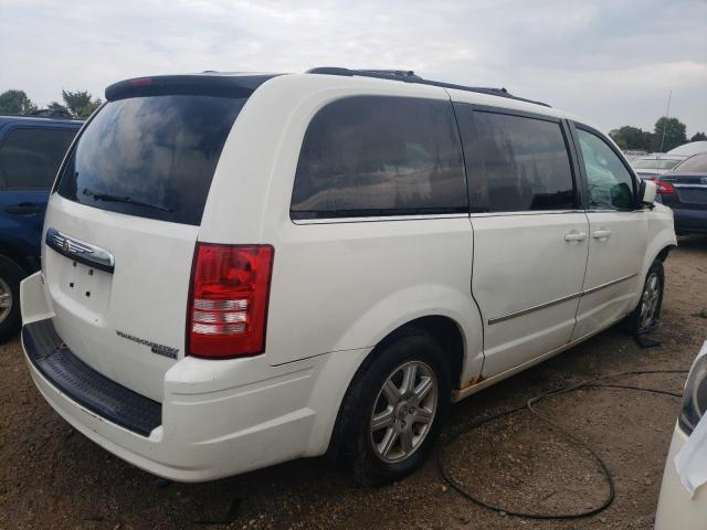 Photo 2 VIN: 2A4RR5D13AR359390 - CHRYSLER TOWN & COU 