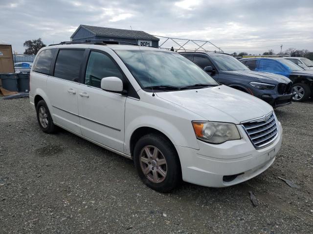 Photo 3 VIN: 2A4RR5D13AR397668 - CHRYSLER MINIVAN 