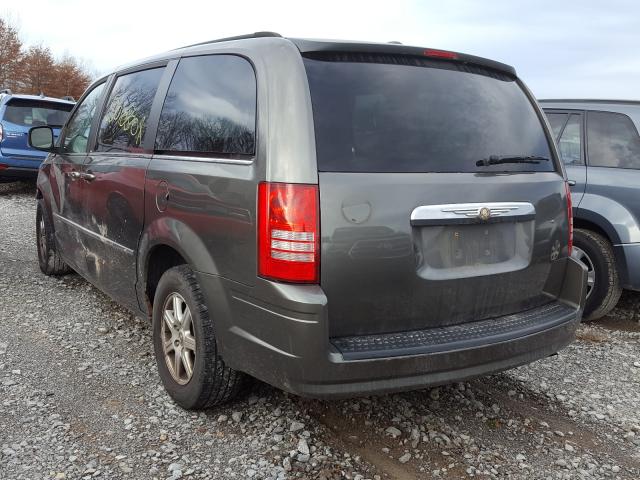 Photo 2 VIN: 2A4RR5D13AR448442 - CHRYSLER TOWN & COU 