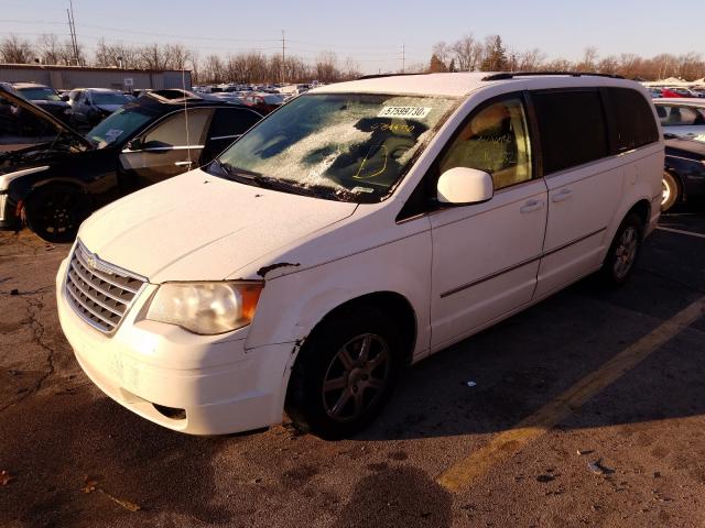 Photo 1 VIN: 2A4RR5D13AR461286 - CHRYSLER TOWN & COU 