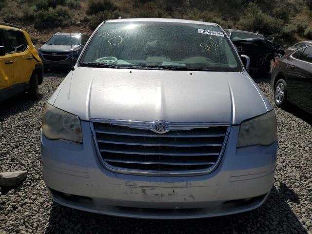 Photo 4 VIN: 2A4RR5D13AR479402 - CHRYSLER MINIVAN 