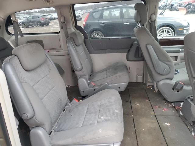 Photo 10 VIN: 2A4RR5D13AR501642 - CHRYSLER MINIVAN 