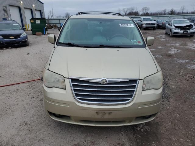 Photo 4 VIN: 2A4RR5D13AR501642 - CHRYSLER MINIVAN 