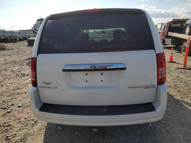 Photo 5 VIN: 2A4RR5D14AR104828 - CHRYSLER TOWN & COU 