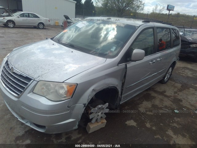 Photo 1 VIN: 2A4RR5D14AR129048 - CHRYSLER TOWN & COUNTRY 