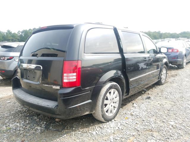 Photo 3 VIN: 2A4RR5D14AR187869 - CHRYSLER TOWN & COU 