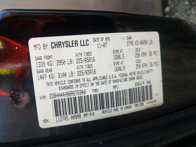 Photo 9 VIN: 2A4RR5D14AR187869 - CHRYSLER TOWN & COU 