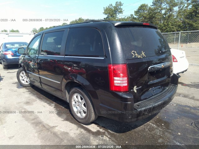 Photo 2 VIN: 2A4RR5D14AR217808 - CHRYSLER TOWN & COUNTRY 