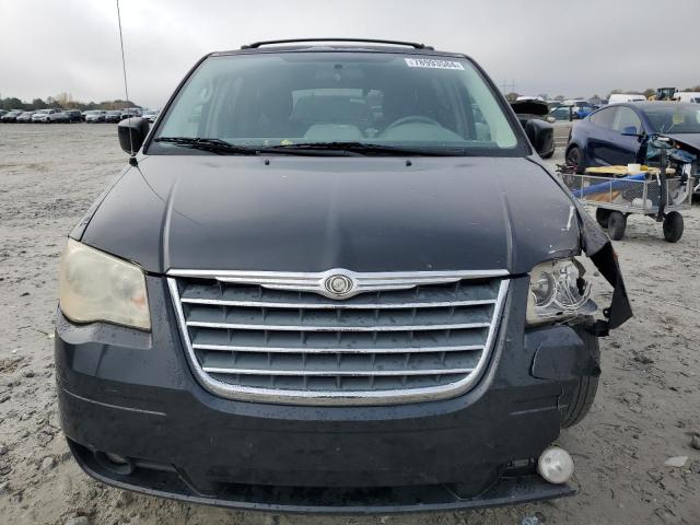 Photo 4 VIN: 2A4RR5D14AR221387 - CHRYSLER TOWN & COU 