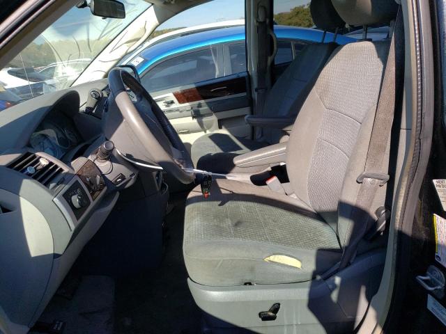 Photo 6 VIN: 2A4RR5D14AR221387 - CHRYSLER TOWN & COU 