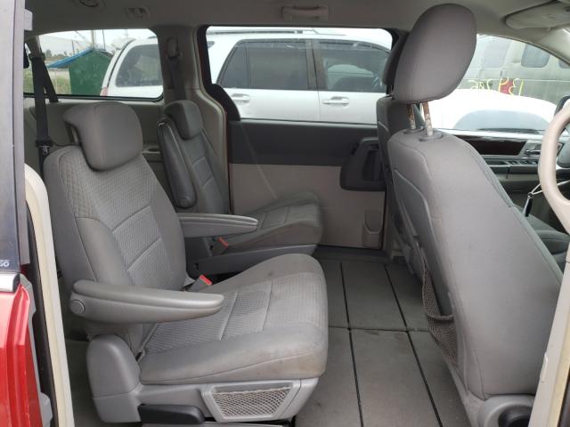 Photo 5 VIN: 2A4RR5D14AR226475 - CHRYSLER TOWN & COU 