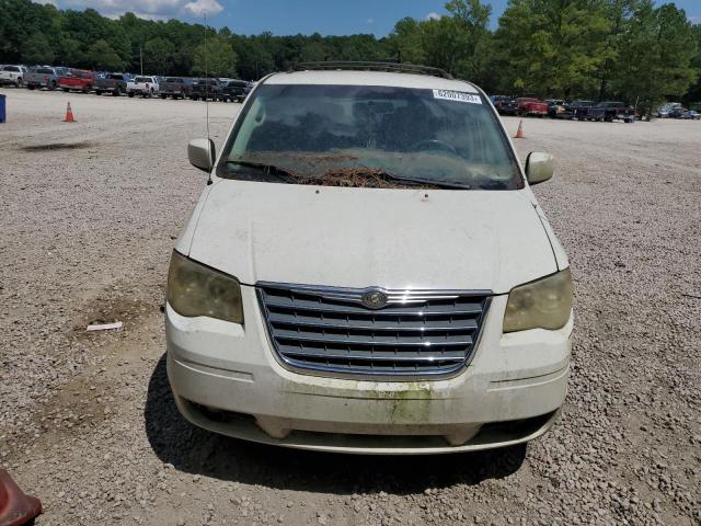 Photo 4 VIN: 2A4RR5D14AR232129 - CHRYSLER TOWN & COU 