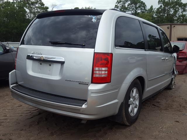 Photo 3 VIN: 2A4RR5D14AR234978 - CHRYSLER TOWN & COU 