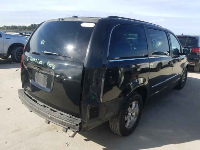 Photo 3 VIN: 2A4RR5D14AR236214 - CHRYSLER TOWN & COU 