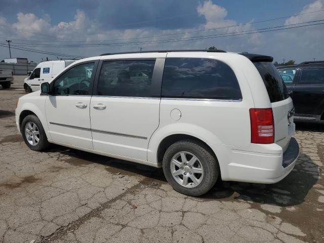 Photo 1 VIN: 2A4RR5D14AR245527 - CHRYSLER TOWN & COU 