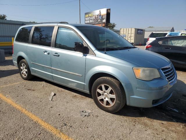 Photo 3 VIN: 2A4RR5D14AR253577 - CHRYSLER TOWN & COU 