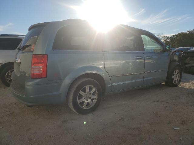 Photo 2 VIN: 2A4RR5D14AR257192 - CHRYSLER TOWN & COU 