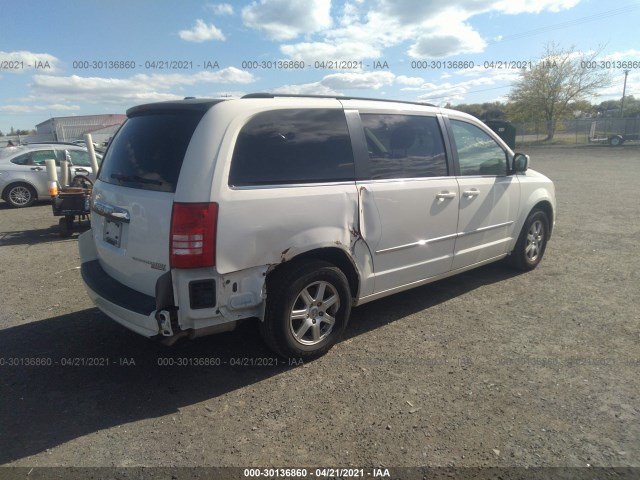 Photo 3 VIN: 2A4RR5D14AR266541 - CHRYSLER TOWN & COUNTRY 