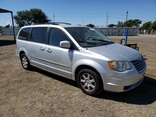 Photo 3 VIN: 2A4RR5D14AR278642 - CHRYSLER TOWN & COU 