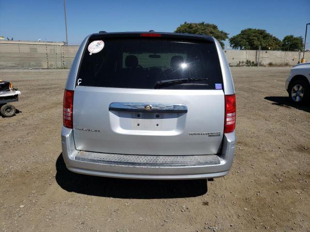 Photo 5 VIN: 2A4RR5D14AR278642 - CHRYSLER TOWN & COU 