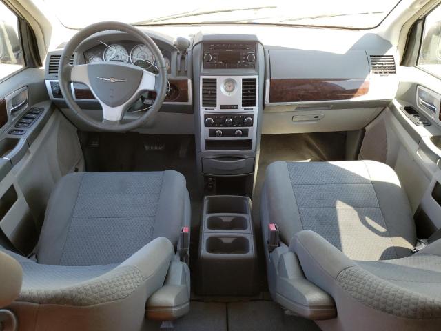 Photo 7 VIN: 2A4RR5D14AR278642 - CHRYSLER TOWN & COU 