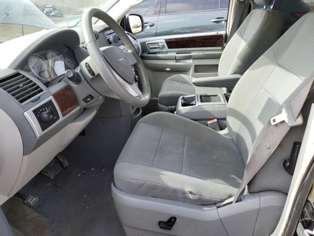 Photo 6 VIN: 2A4RR5D14AR299572 - CHRYSLER TOWN & COU 