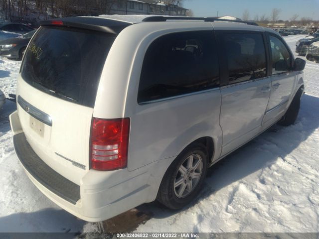 Photo 3 VIN: 2A4RR5D14AR319075 - CHRYSLER TOWN & COUNTRY 