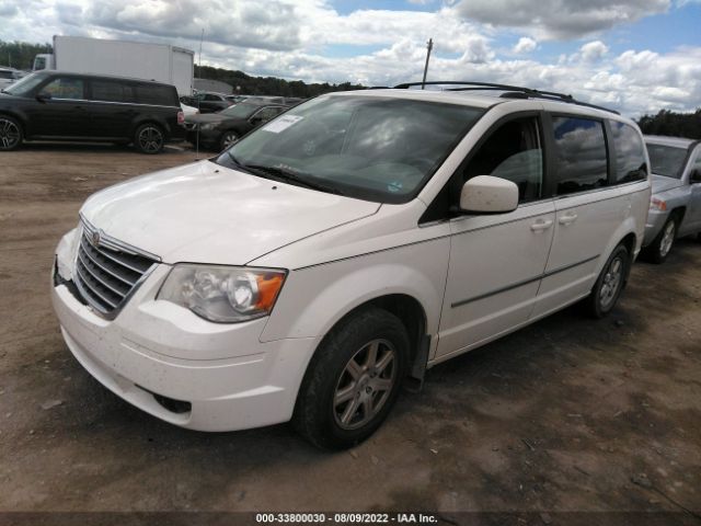 Photo 1 VIN: 2A4RR5D14AR337902 - CHRYSLER TOWN & COUNTRY 