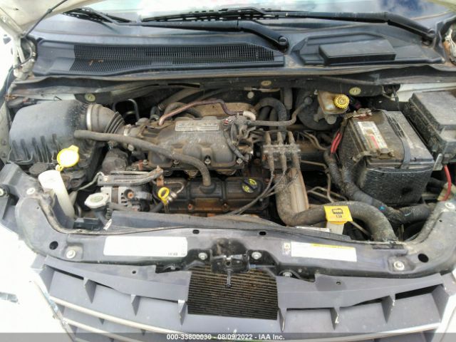 Photo 9 VIN: 2A4RR5D14AR337902 - CHRYSLER TOWN & COUNTRY 