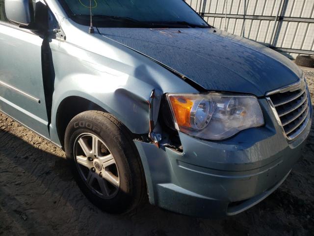 Photo 8 VIN: 2A4RR5D14AR392642 - CHRYSLER TOWN &AMP COU 