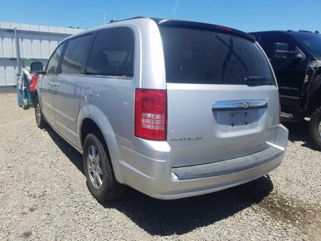 Photo 2 VIN: 2A4RR5D14AR414073 - CHRYSLER TOWN & COU 