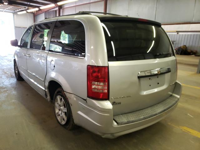 Photo 2 VIN: 2A4RR5D14AR468103 - CHRYSLER TOWN &AMP COU 