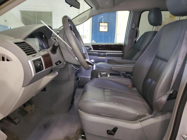 Photo 6 VIN: 2A4RR5D15AR127874 - CHRYSLER MINIVAN 