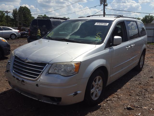 Photo 1 VIN: 2A4RR5D15AR129334 - CHRYSLER TOWN & COU 