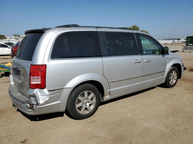 Photo 2 VIN: 2A4RR5D15AR170448 - CHRYSLER TOWN & COU 